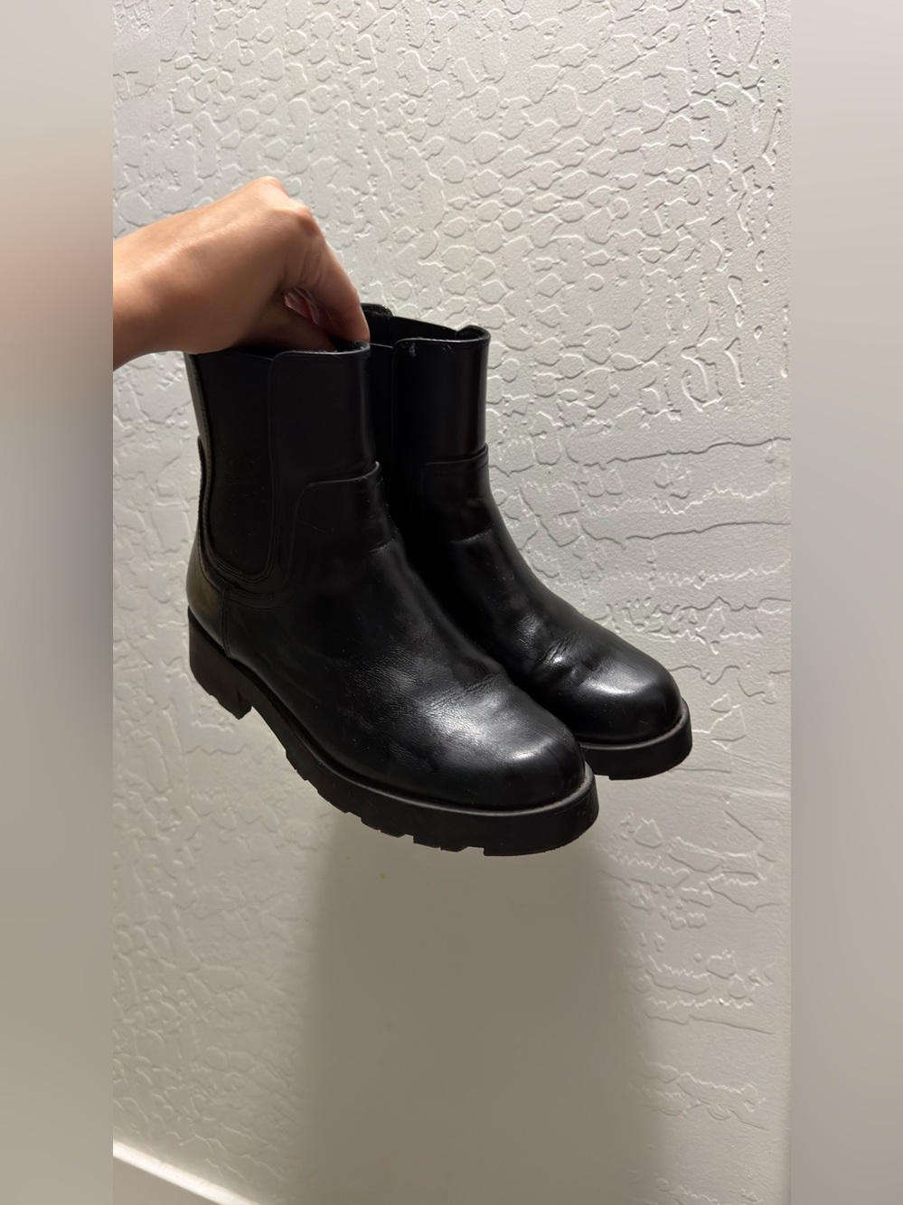 Old Navy Chelsea Boots